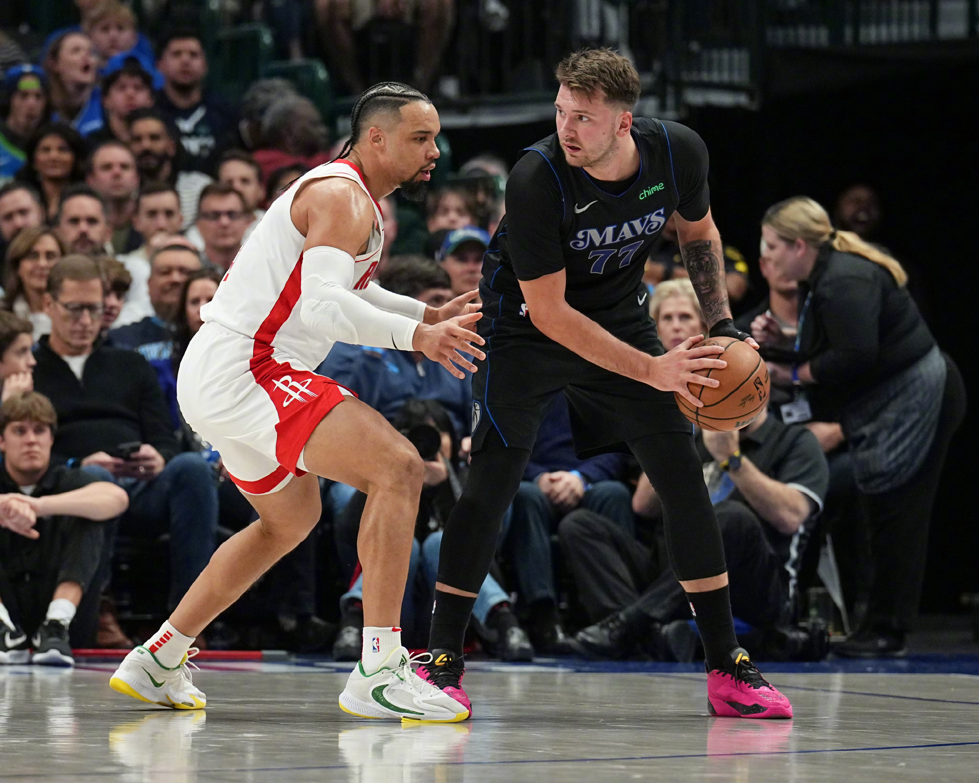 乐鱼娱乐 -新奥尔良鹈鹕发布备战花絮,转会期调整名单,NBA季后赛任务艰巨,高层口径保持一致的简单介绍